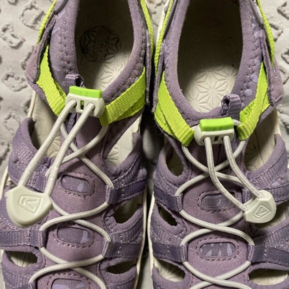 Keen Moxie Washable Sandals Size 2 - Picture 6 of 10